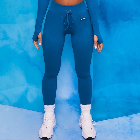 BO + TEE Pants - 🆕BO + TEE BLUE HIGH-WAIST ATHLETIC RIBBED KNIT WORKOUT LEGGINGS WITH FRO…